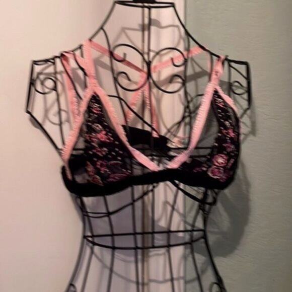 For Love and Lemons Azalea Embroidery Bralette M - Picture 8 of 9